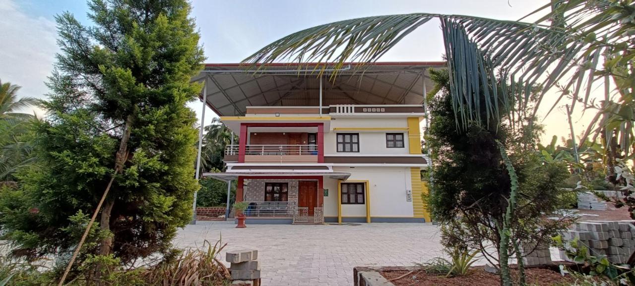 Nisarga Homestay, Dharmasthala Dharmastala Eksteriør bilde